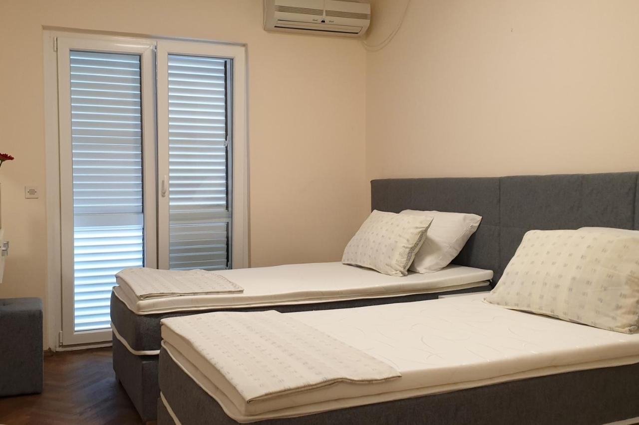 Apartments And Rooms With Parking Space Hvar - 15378 Hvar Town Buitenkant foto