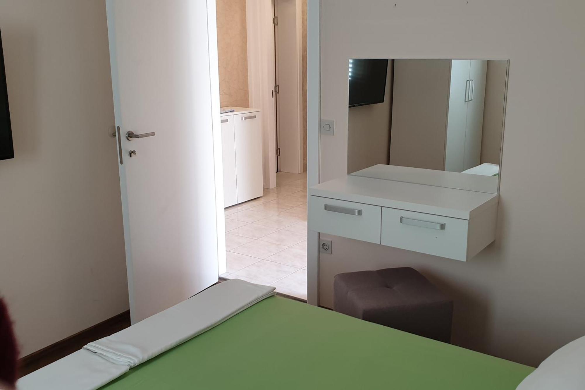 Apartments And Rooms With Parking Space Hvar - 15378 Hvar Town Kamer foto